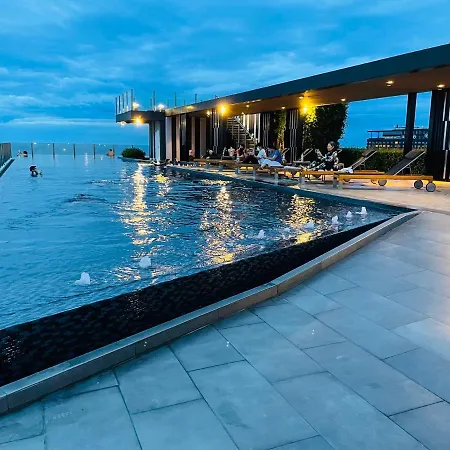 The Base Center Pattaya Apartment